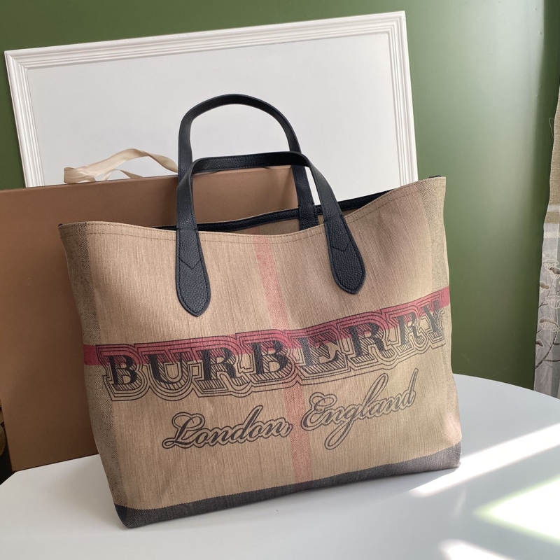 Bv*b*rry shopping bags